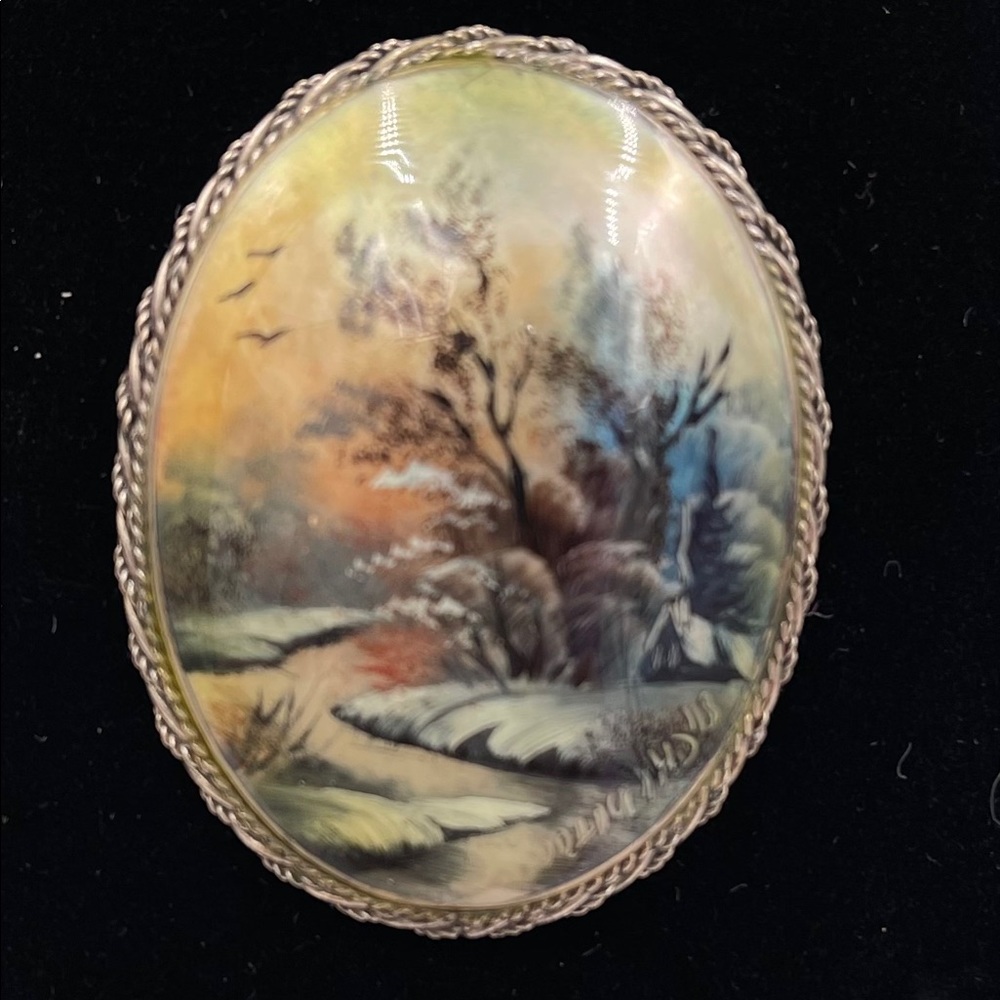 Antique Rare Russian Fedoskino Hand Painted Brooch